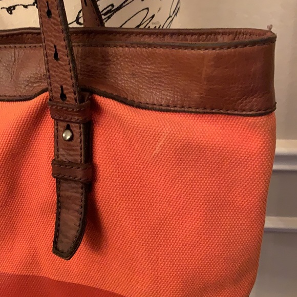 🧡Fossil Orange Striped Canvas Tote🔥 - Picture 5 of 6